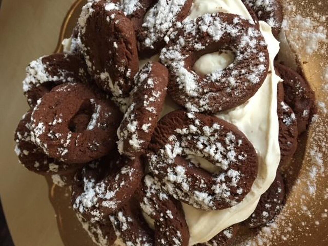 Gâteau de Mathilda (biscuits chocolat crème montée)