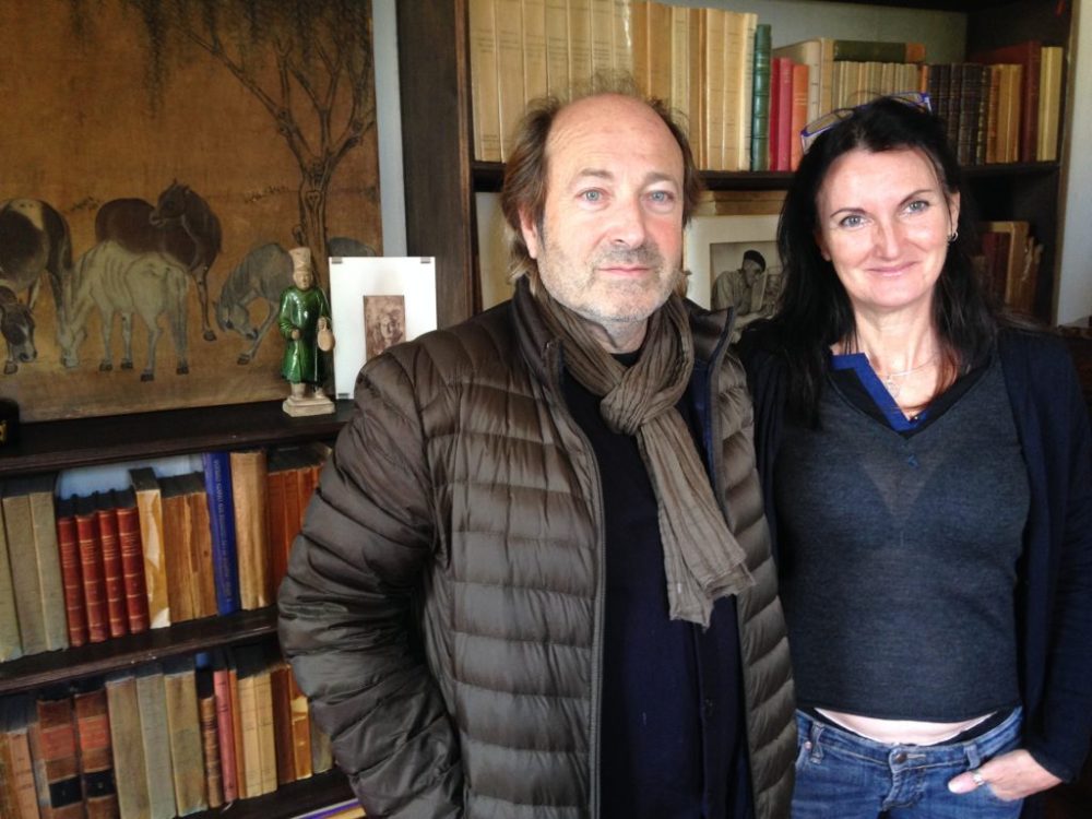 Agnes Durbet Giono et Salvatore dans le mythique bureau de son grand père à Manosque 2