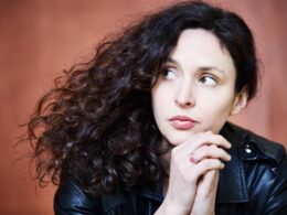 en-tongs-marie-weiss-credit-jair-sfez